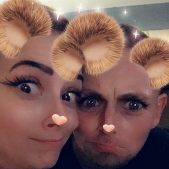 Meet your Posher, Farrah - Picture 1 of 1